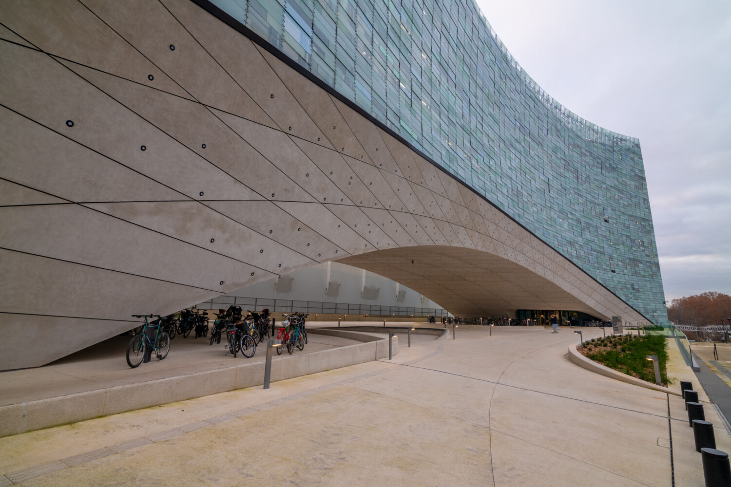Le Monde_Siège_Parvis2_©Barbanel.jpg