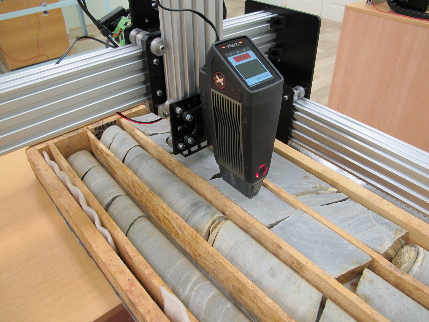 Quantum-RX - GERDA - Analyseurs XRF_Focus2-jpg